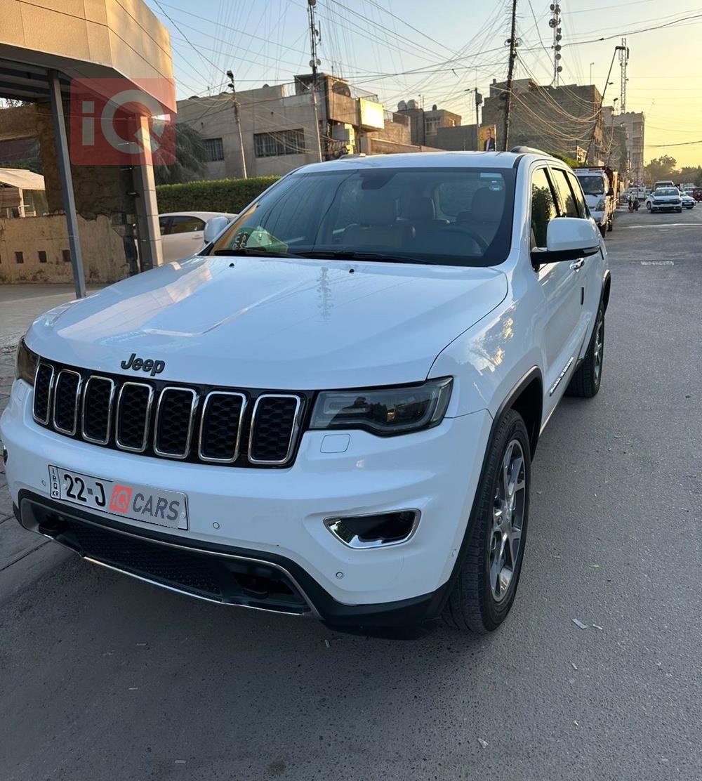 جيب جراند شيروكي